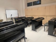 -朗韵钢琴学校(中环金界店)