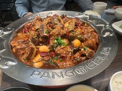 -胖哥俩肉蟹煲(上海悦荟广场店)