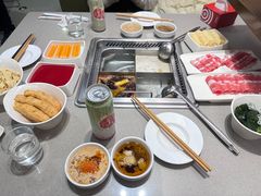 -海底捞火锅(宝龙广场夜宵主题店)