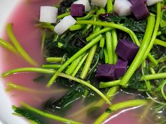 山药紫薯浸红苋菜-汤城小厨•粤菜•靓汤(西直门凯德MALL店)
