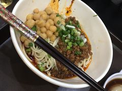 -秦云老太婆摊摊面(磁器口店)