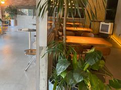 -三勾JJJ Burger&Coffee(梅溪湖店)