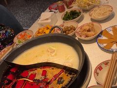 -蛙鱼潭美蛙鱼头火锅(解放碑瑞富广场店)