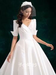 -予白婚纱礼服馆