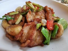 香煎口蘑脆爽肉-周三的情书花园餐厅(江北店)