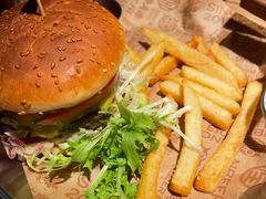 -牛啤堂精酿啤酒餐吧(五棵松华熙店)