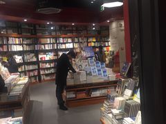 -西西弗书店(城西银泰城店)