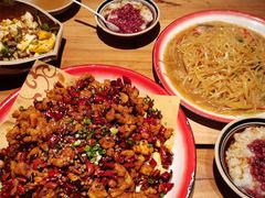 -泥糊破店小酒馆·团建聚餐(南京西路店)