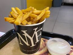 经典连皮薯条-纽约薯条(世豪广场店)