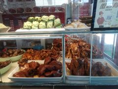 -老鼎万春卤菜(五代传承创始老店)