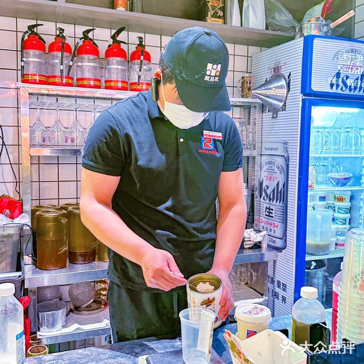 它在景德镇真的没有对手。。。。。😅