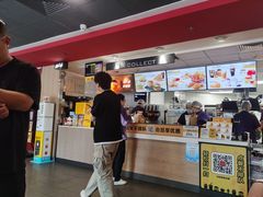 -麦当劳(青岛大学店)