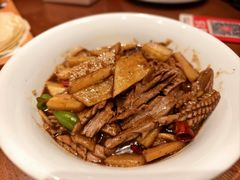-阿财老铺·老蚌埠龙虾城(华夏总店)
