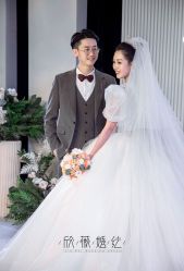 -欣薇婚纱(新源乐汇城店)