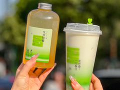 -奈雪的茶(M+世纪都会广场店)
