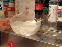 -百品聚旋转火锅(号外店)