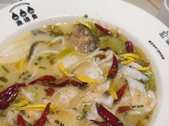 -渔语鱼酸菜鱼新川菜(来福士店)