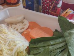 -嘎琉鲜切牛肉自助火锅