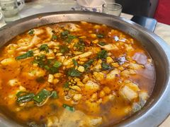 -金良酸菜鱼(宁海路总店)