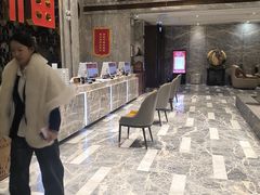 -弘安丽水温泉酒店