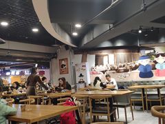 大堂-吴草鸡爪오초닭발韩食堂(融恒盈嘉中心店)