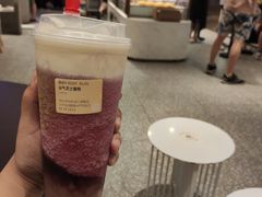 -奈雪的茶(湖滨银泰in77C区PRO店)
