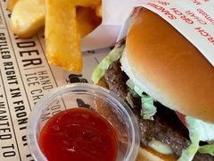 -FATBURGER 特富客汉堡(外交公寓店)