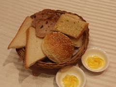 自制什锦面包篮-花园饭店-西餐厅