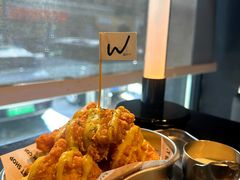 -W COLLECTIVE  DESSERT SHOP