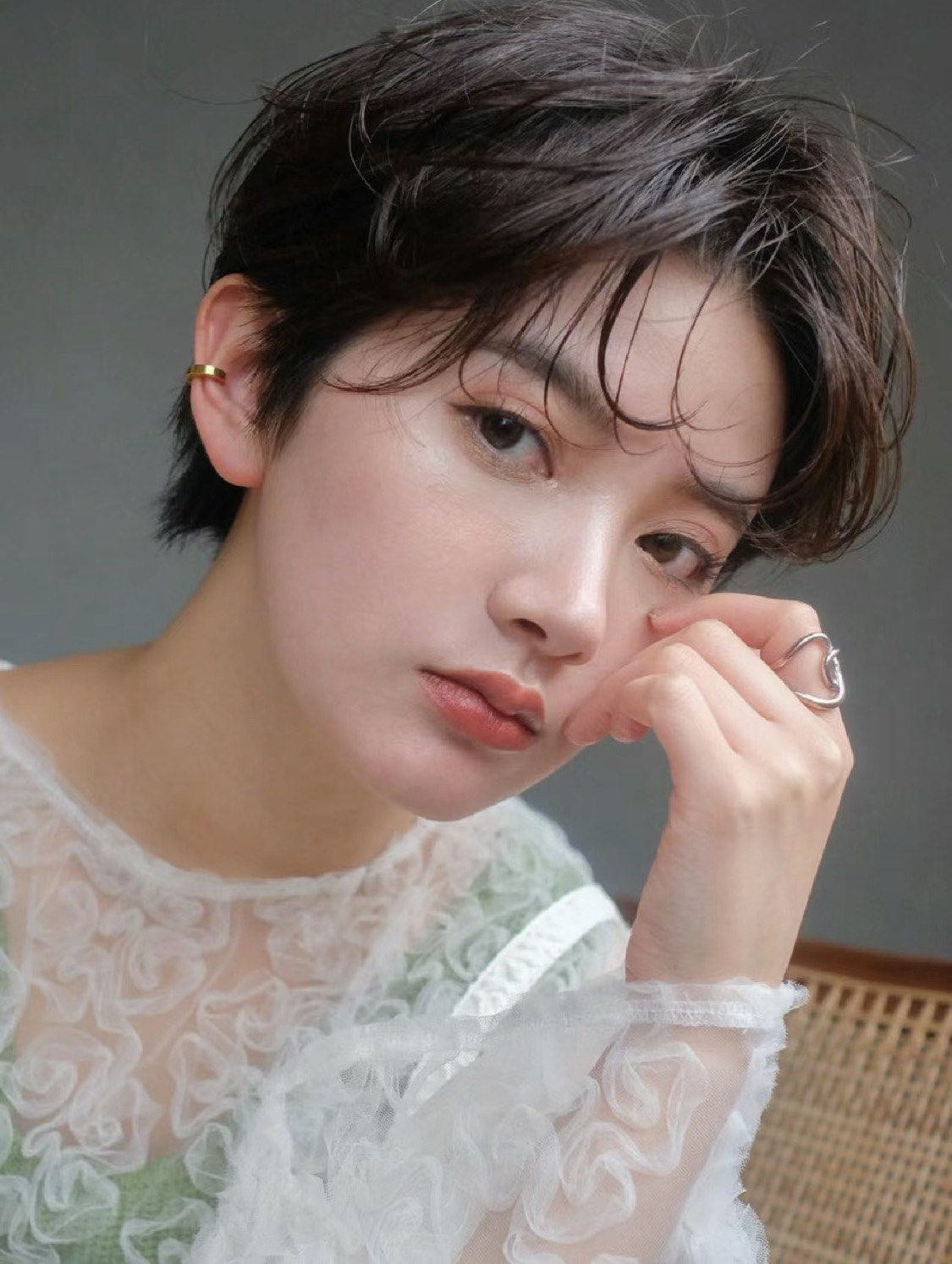 短发女生更精致