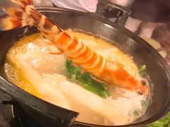 花竹虾-鲜入围煮花胶鸡海鲜火锅