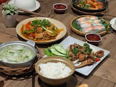 -Cau Go Vietnamese Cuisine