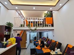 -老苗医养生堂(（1店）解放东路店)