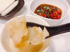 -鲜入围煮花胶鸡海鲜火锅