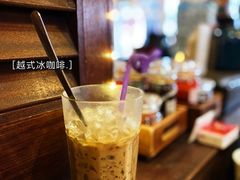 -大头虾越式风味餐厅(光明广场店)