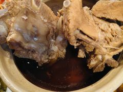 -万和春排骨砂锅米饭(湖北路店)