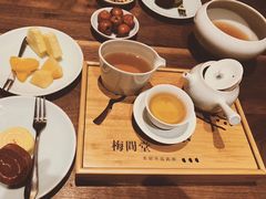 -梅间堂茶馆(绿地缤纷城店)