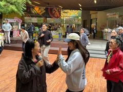 -瑞虹新天地月亮湾