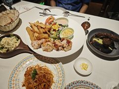-俄士厨房(五棵松华熙LIVE店)