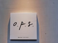 门面-O.P.S. CAFE