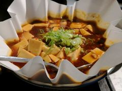 -穹六人间 people 6(岳阳路店)
