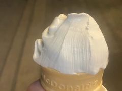 -麦当劳(玉桥中路店)