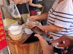 -云南大锅豆浆店