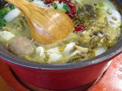 -周鱼小馆石锅酸菜鱼(活力汇店)