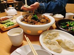 -关东小磨东北菜(上海长风大悦城店)