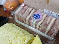-盒马X会员店(王府井奥莱UP TOWN店)
