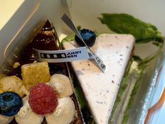 -卷们·现制生日蛋糕·蓝风车动物奶油(金源店)