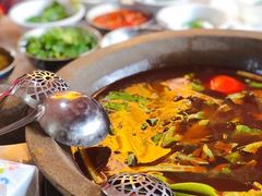 -安吉美渝石锅鱼(芜园西路店)