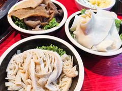 -谭鸭血老火锅(漳州路店)