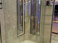 -红星美凯龙(上海沪南店)